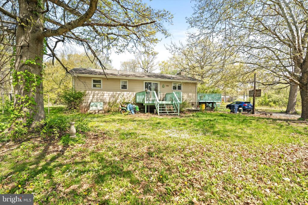 239 BAKERS BASIN ROAD