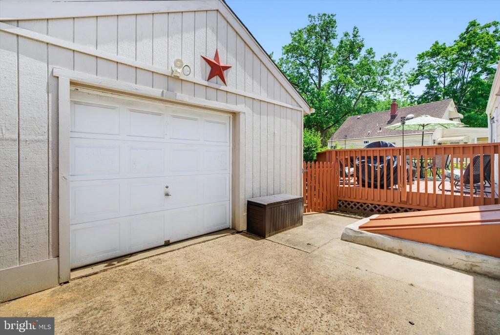 49 LONGWOOD DRIVE