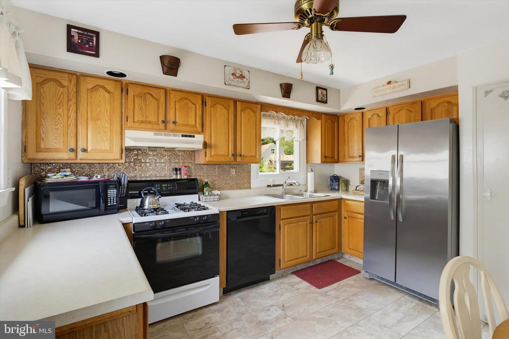 49 LONGWOOD DRIVE