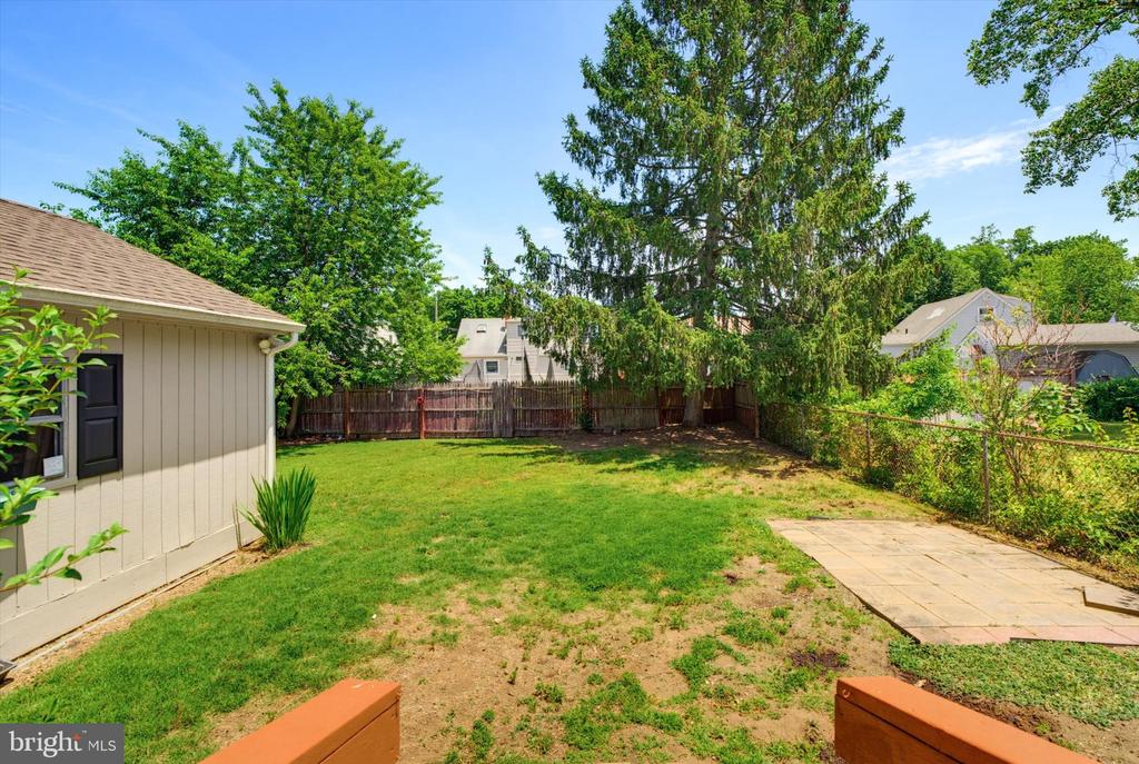 49 LONGWOOD DRIVE