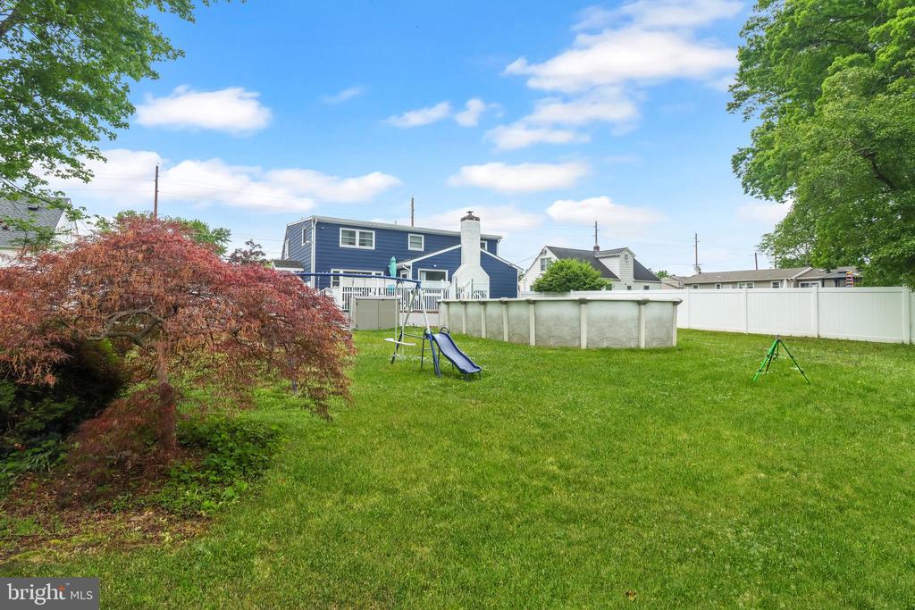 240 YOUNGS ROAD