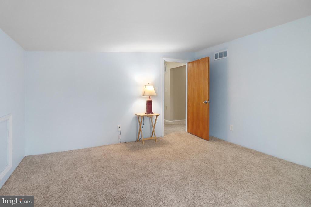 240 YOUNGS ROAD