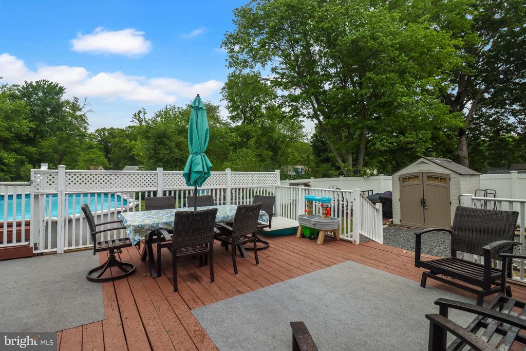 240 YOUNGS ROAD