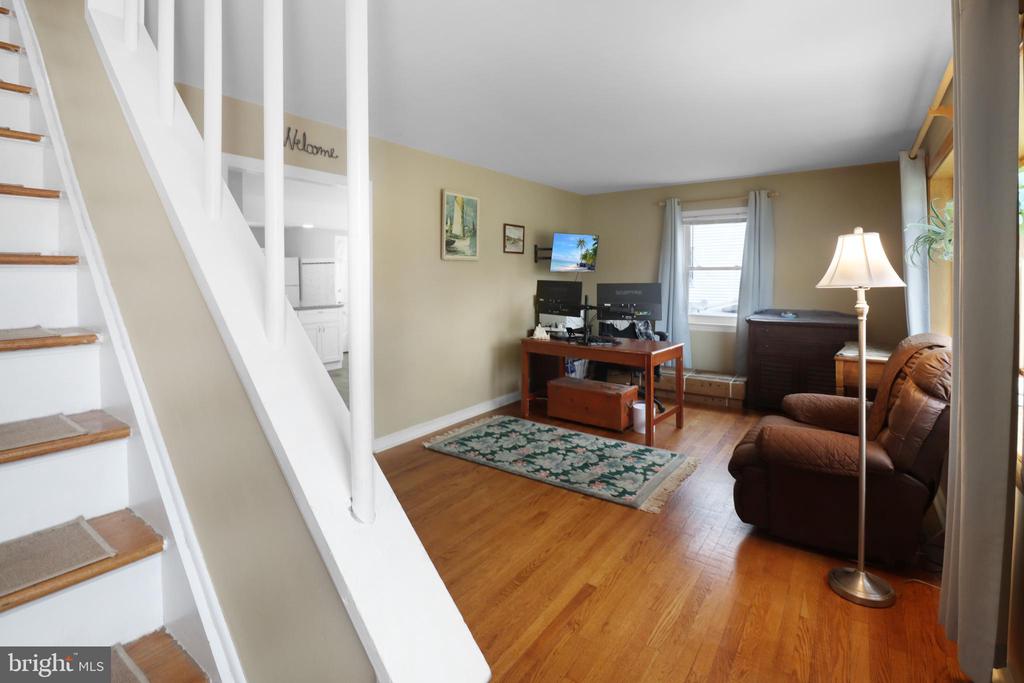 240 YOUNGS ROAD