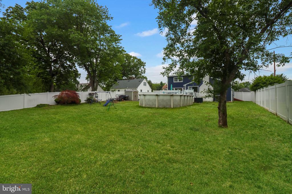 240 YOUNGS ROAD