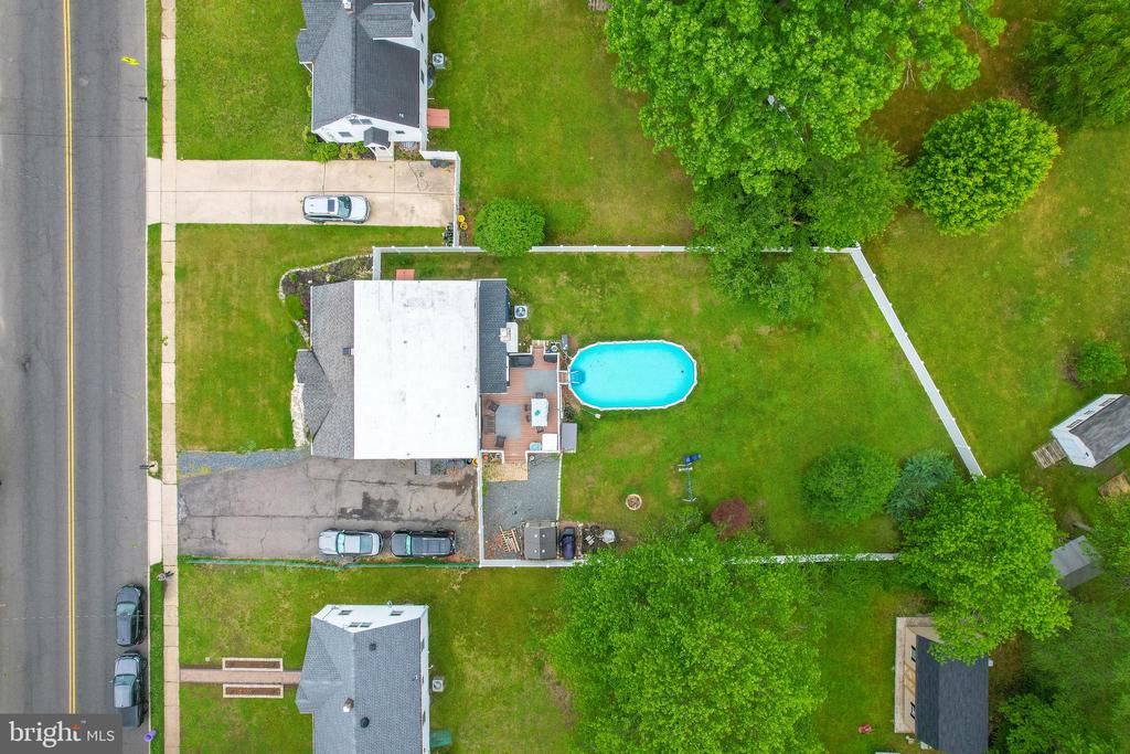 240 YOUNGS ROAD