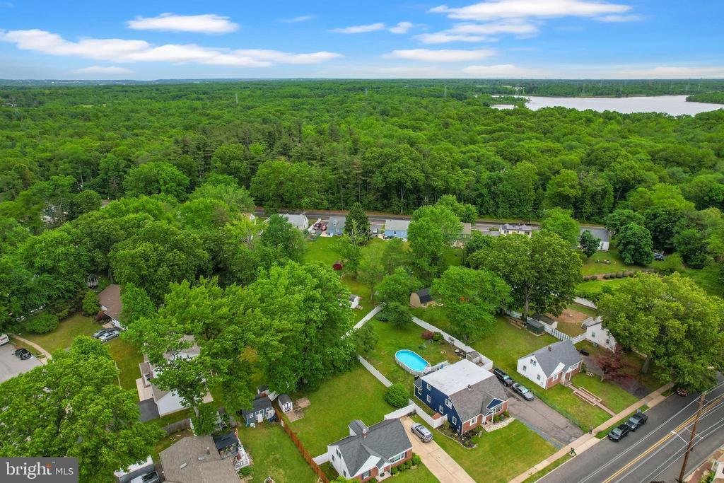 240 YOUNGS ROAD