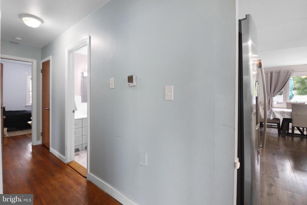 240 YOUNGS ROAD