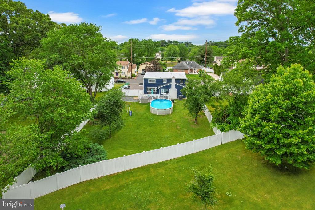 240 YOUNGS ROAD
