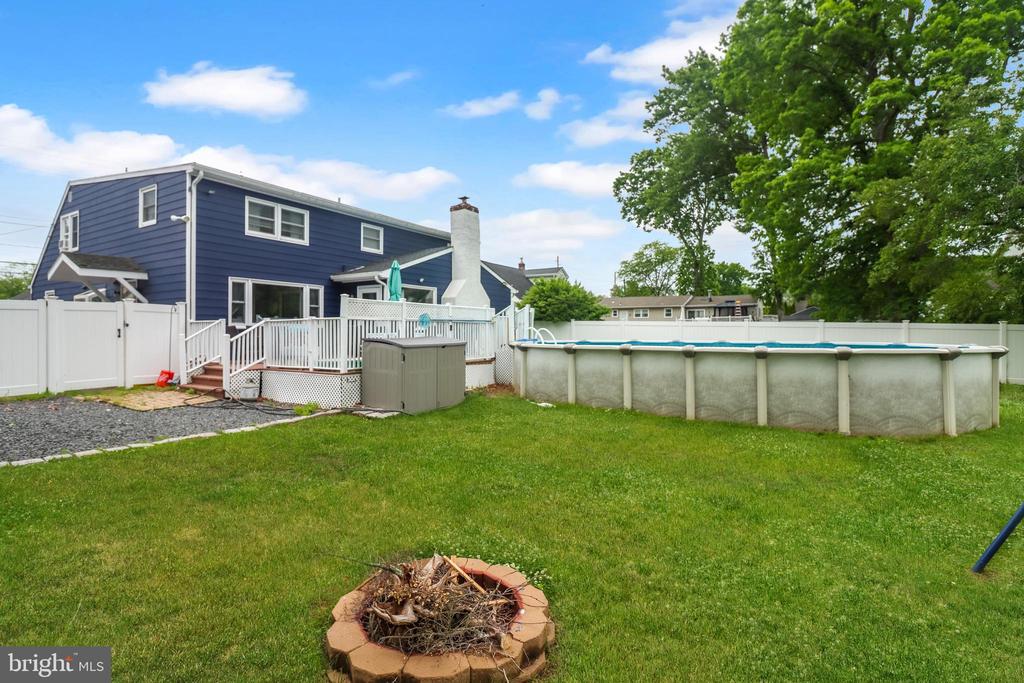 240 YOUNGS ROAD