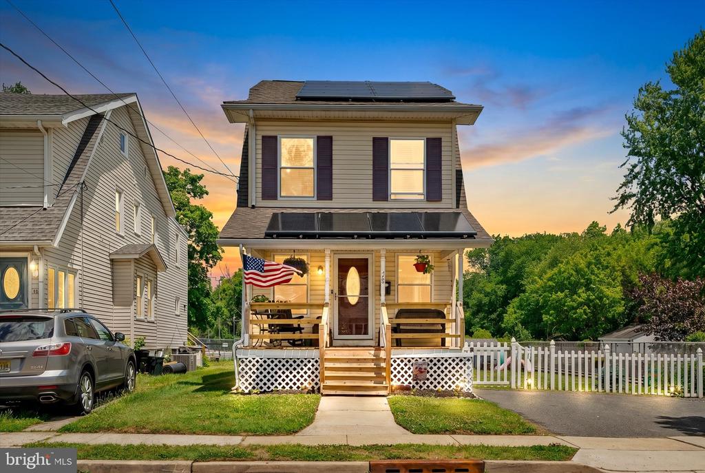 28 BENTLEY AVENUE