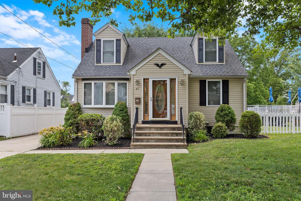 47 BENTLEY AVENUE