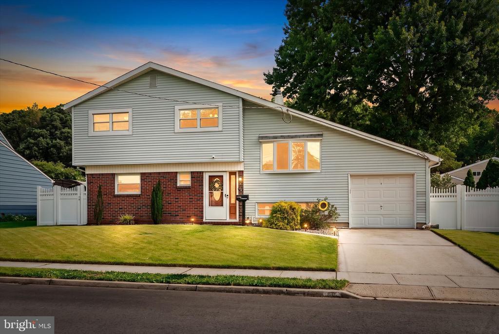 30 THOREAU ROAD