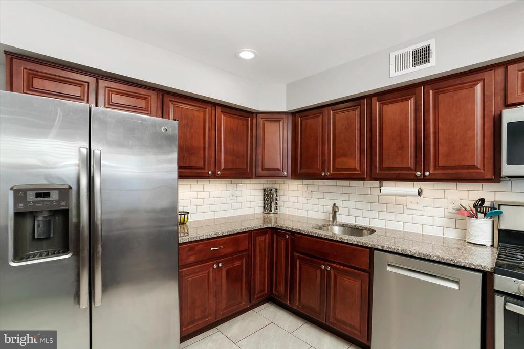 30 THOREAU ROAD