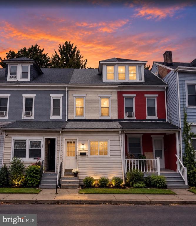 15 WARD AVENUE