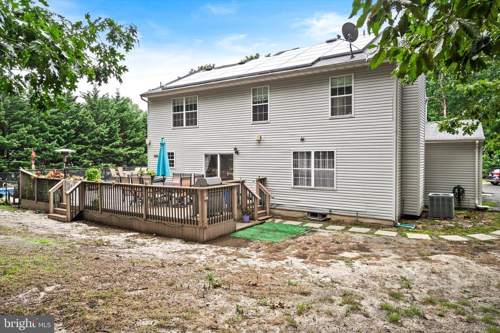 185 GOMBERG AVENUE