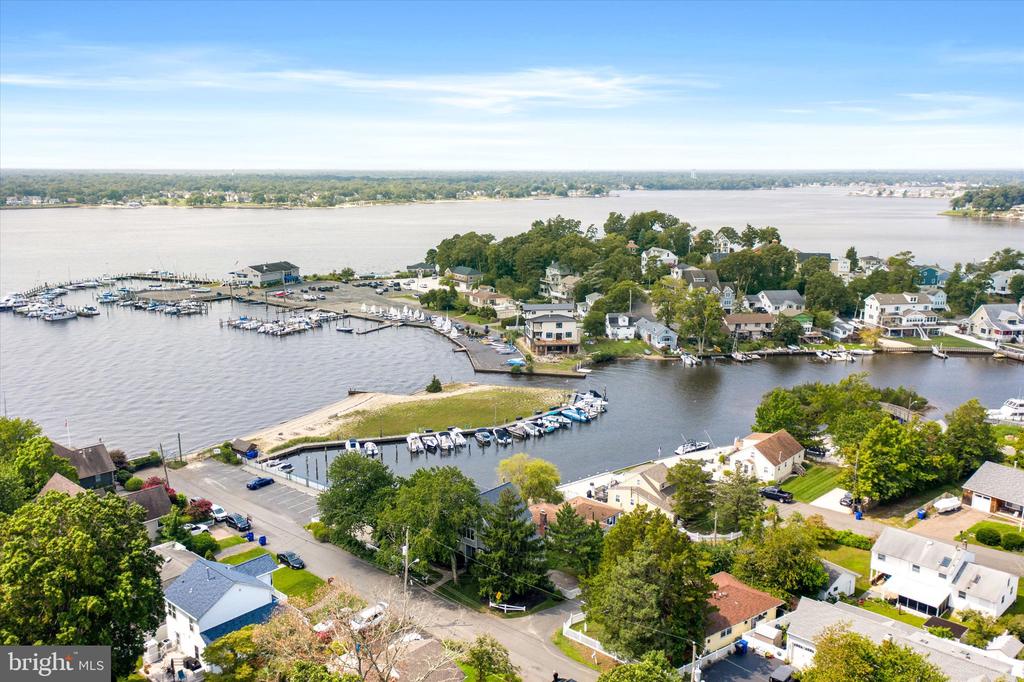 24 MAIN BAYWAY