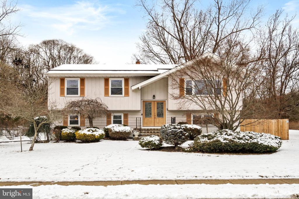 90 VALLEY ROAD