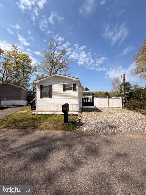 112 WOODSIDE ROAD