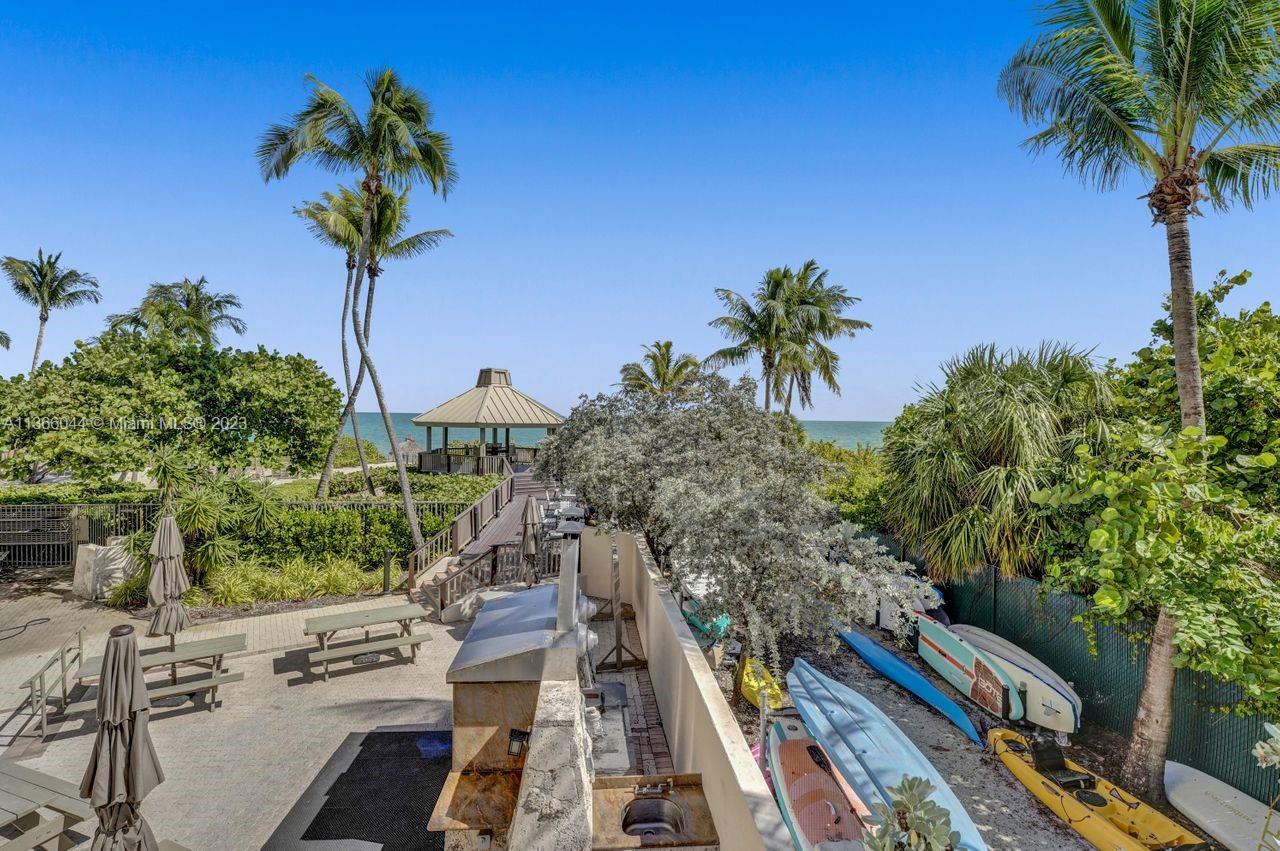 1111 Crandon Blvd # B1104