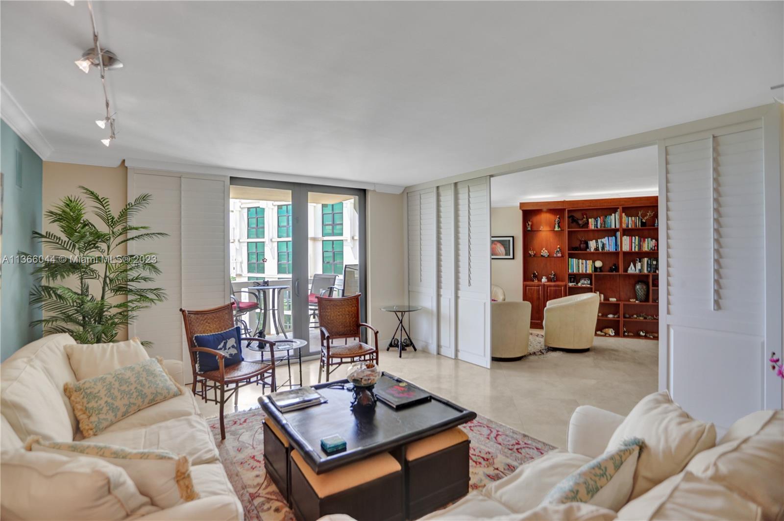 1111 Crandon Blvd # B1104