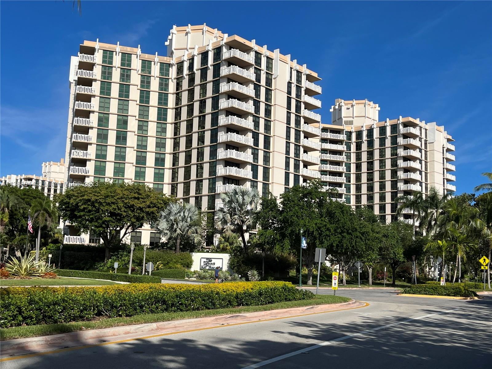 1111 Crandon Blvd # B1104