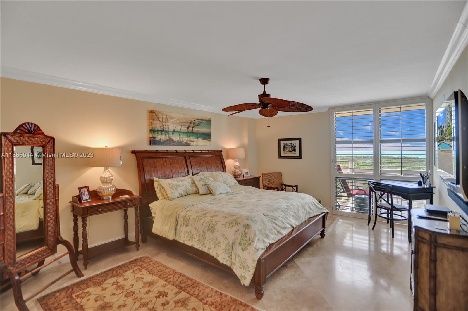 1111 Crandon Blvd # B1104