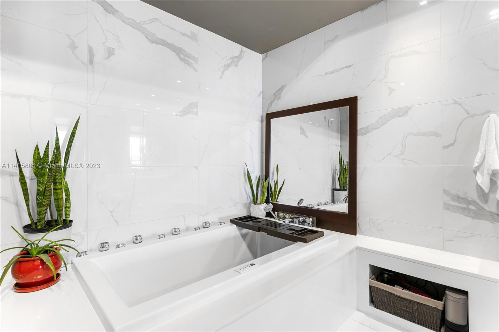 5000 Island Estates Dr # 702