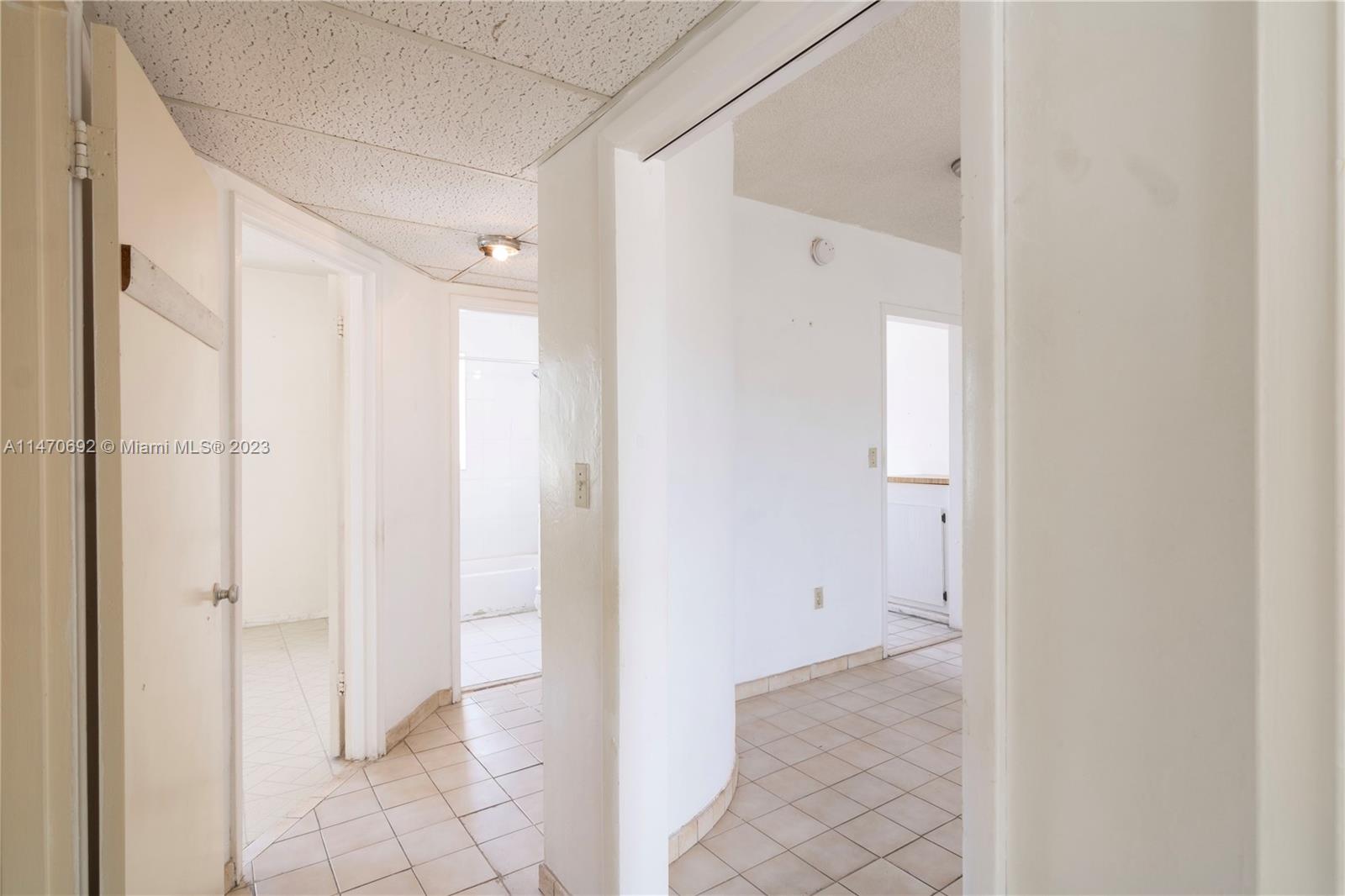 3591 SW 10th St # 12B