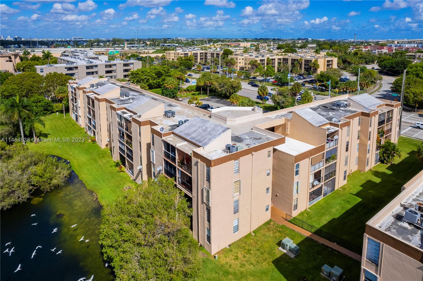 706 NW 87th Ave # 205