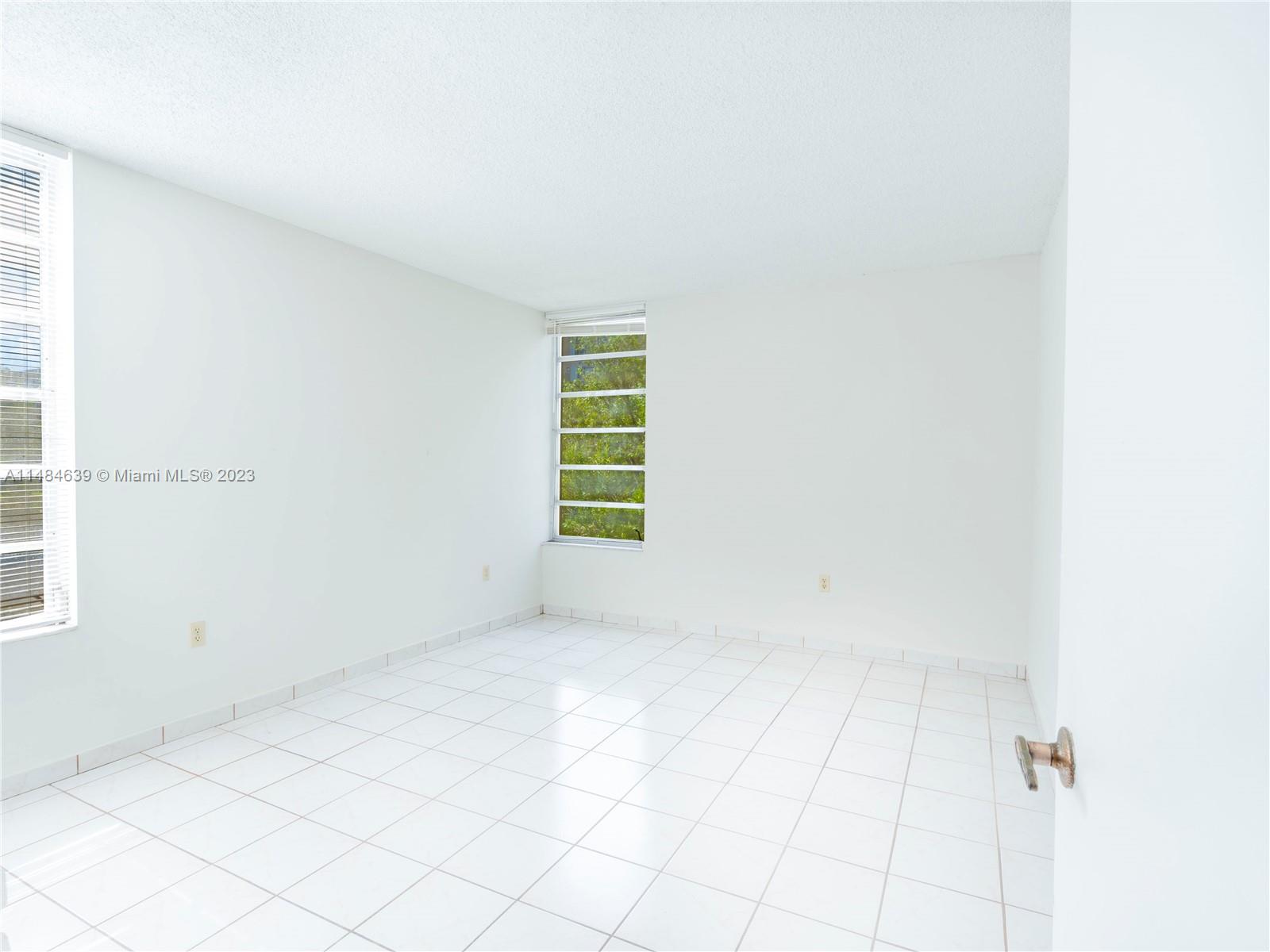 706 NW 87th Ave # 205