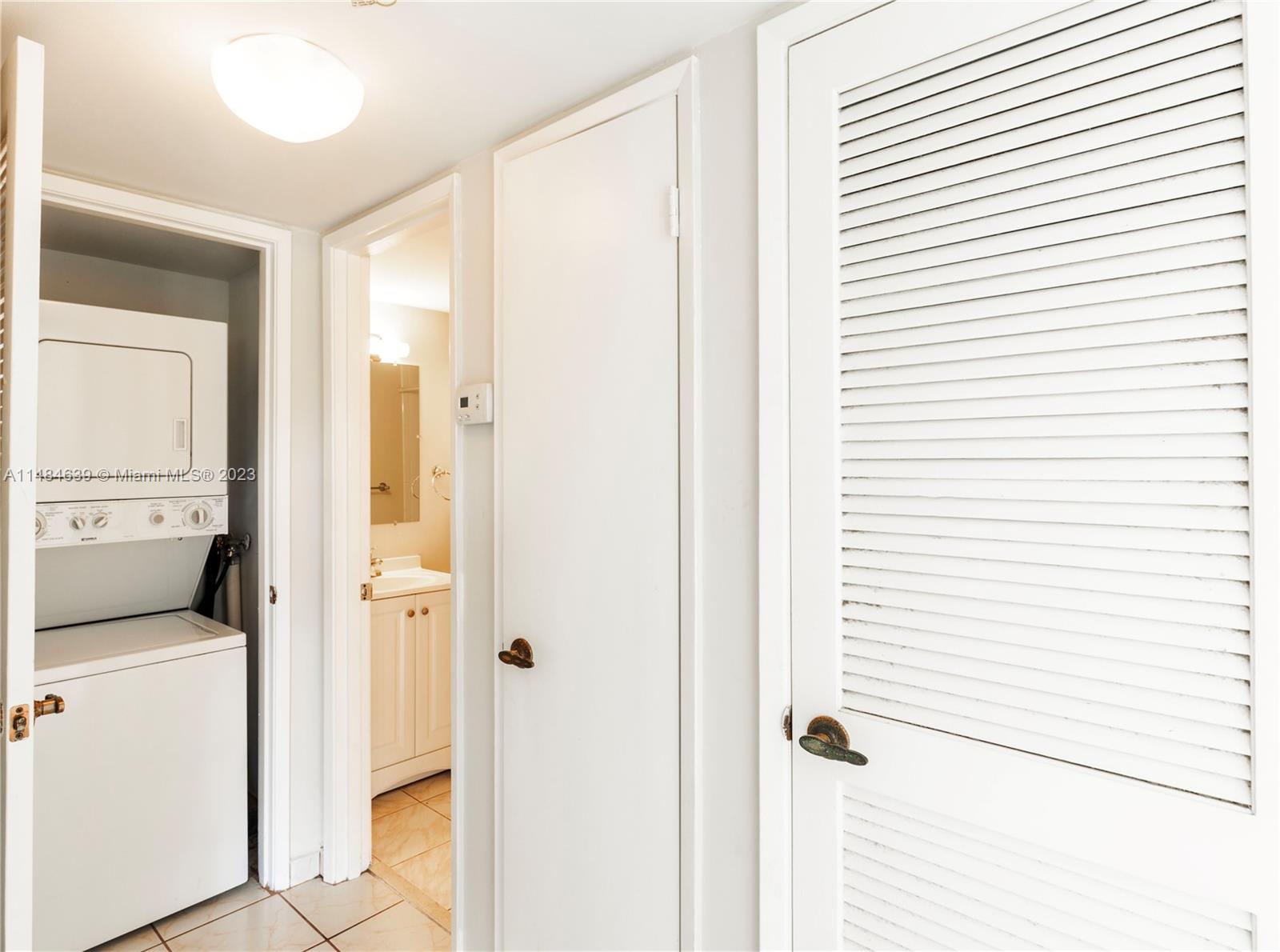 706 NW 87th Ave # 205