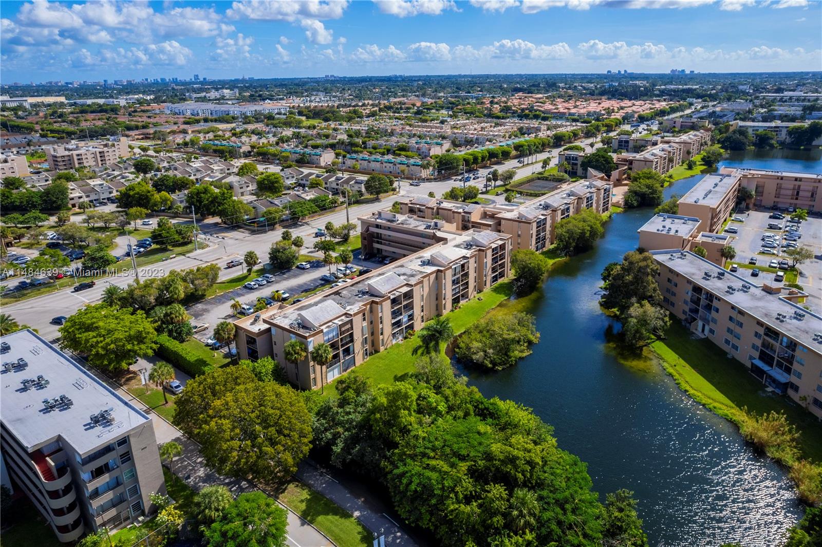 706 NW 87th Ave # 205