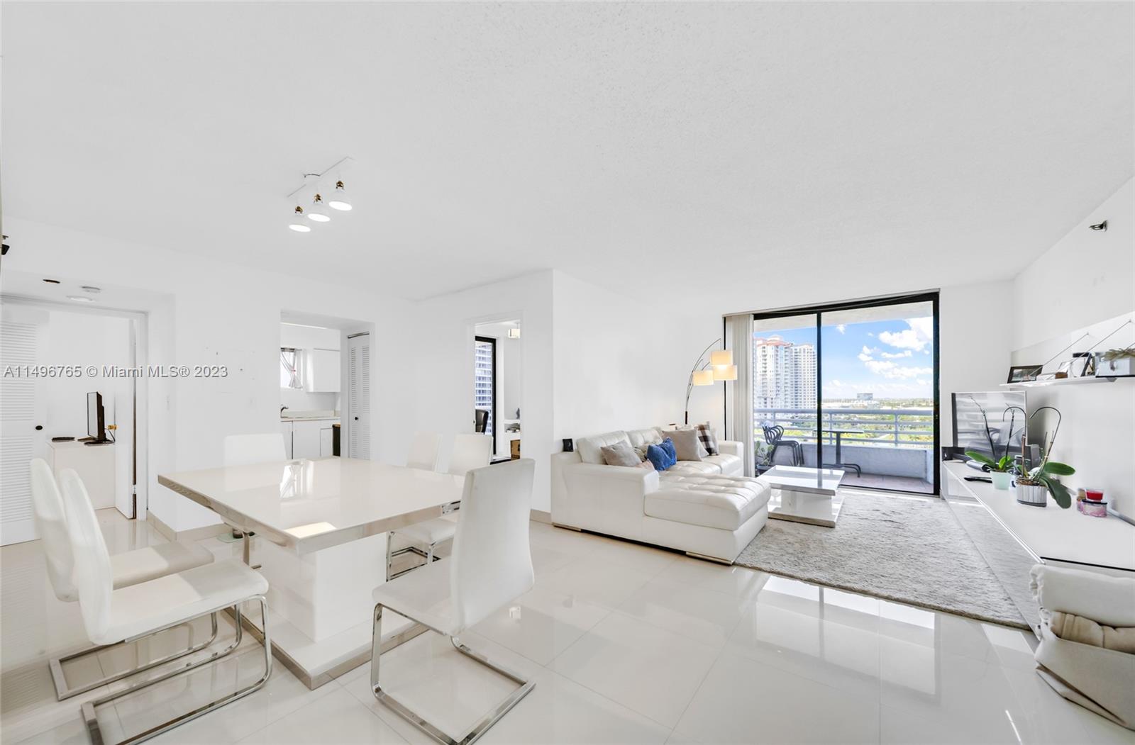 3300 NE 192nd St # 1201