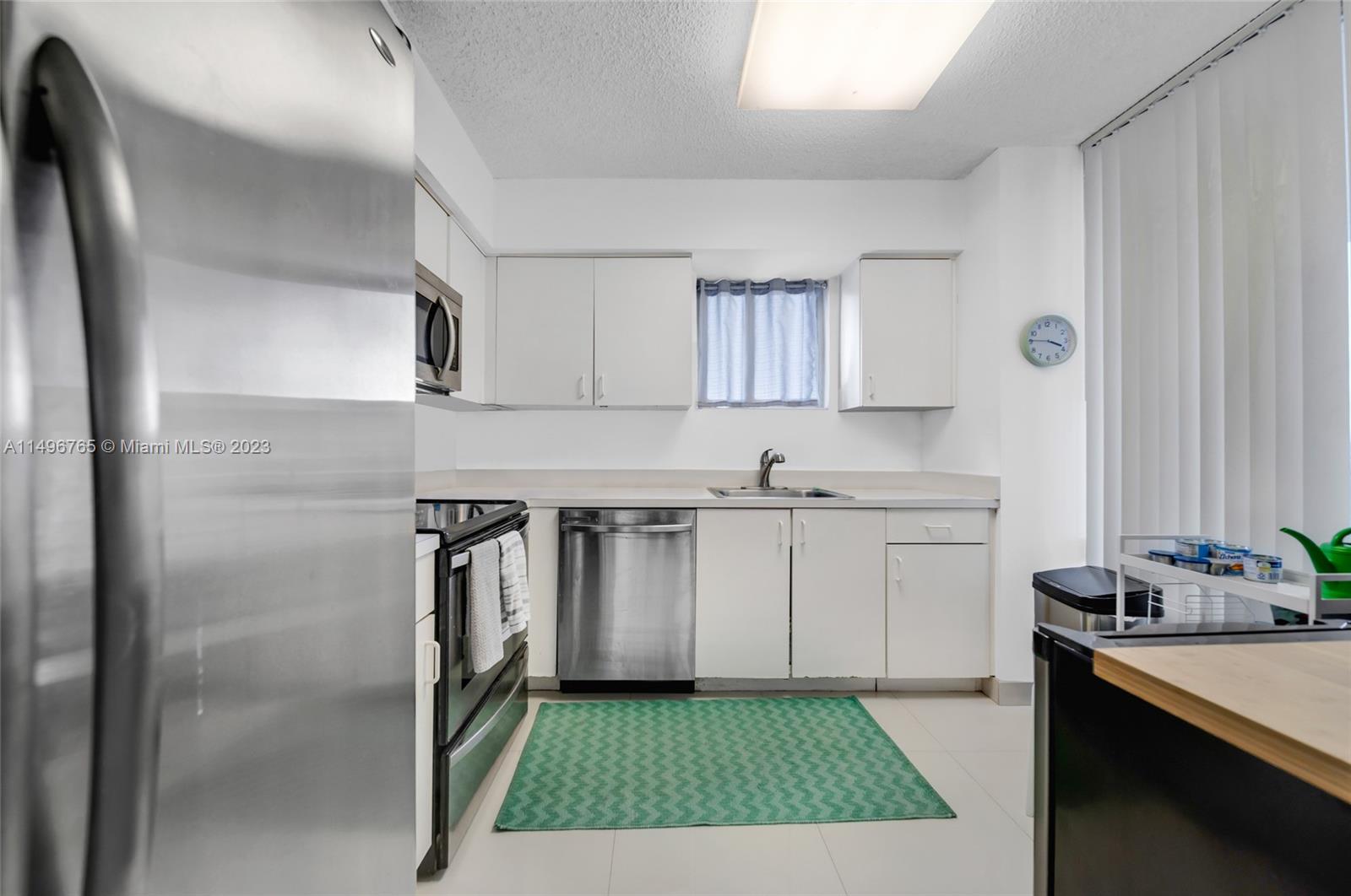 3300 NE 192nd St # 1201