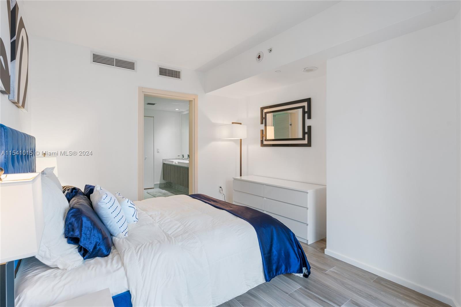 801 S Miami Ave Unit: 1002