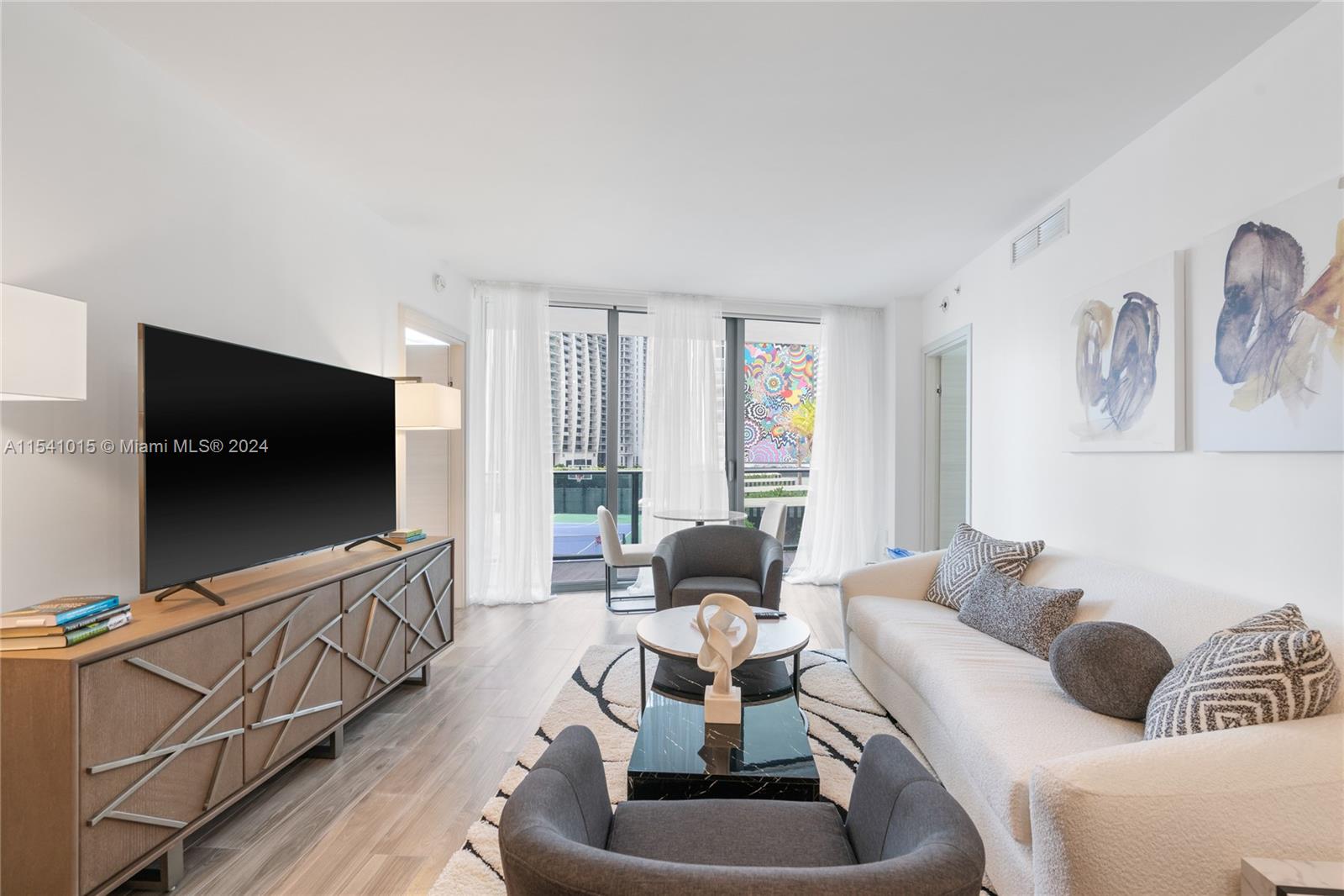 801 S Miami Ave Unit: 1002