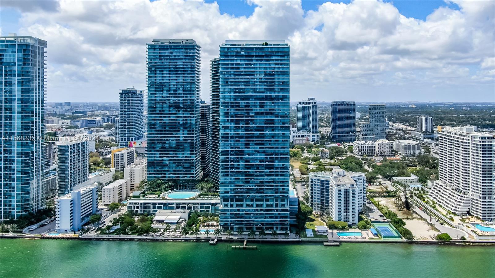 3131 NE 7th Ave # 1004