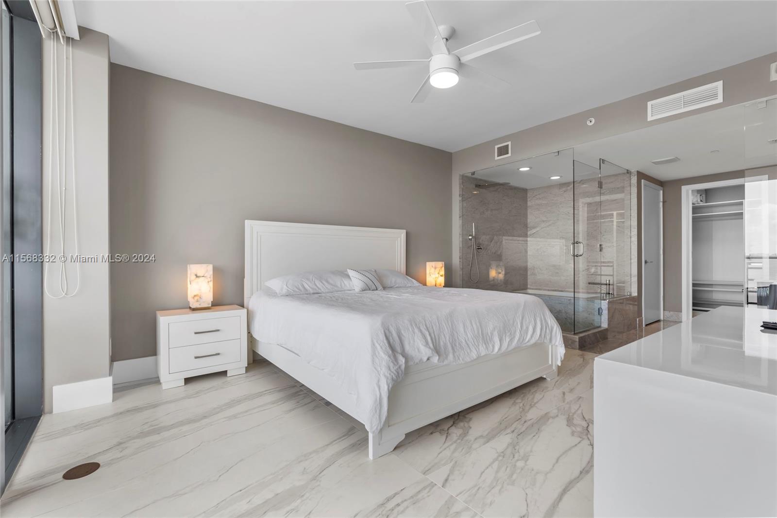 3131 NE 7th Ave # 1004