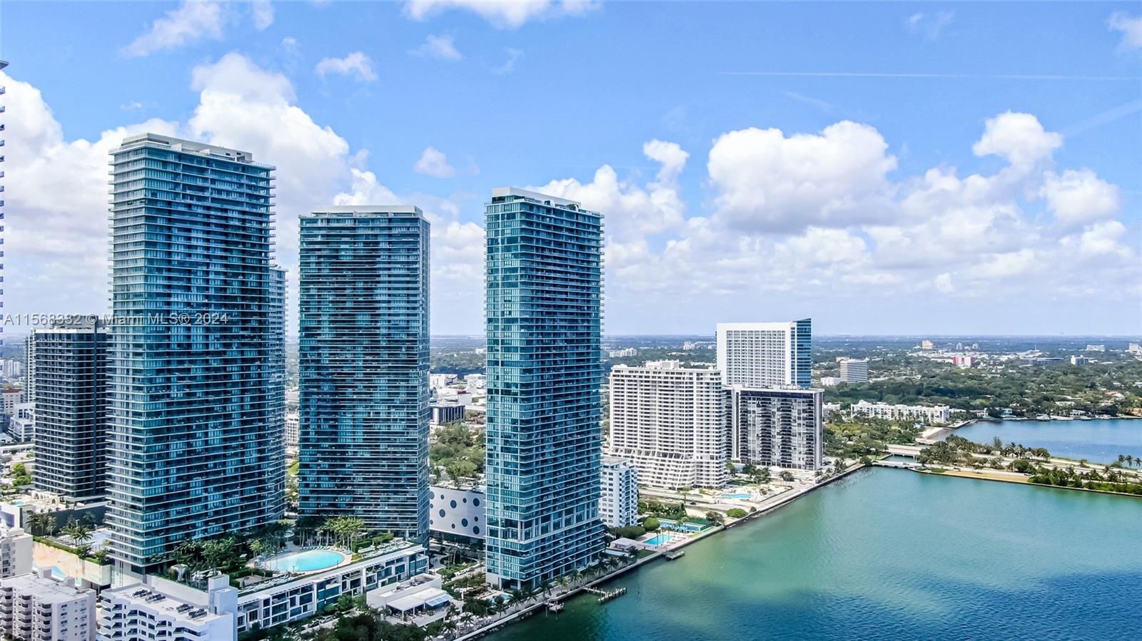 3131 NE 7th Ave # 1004