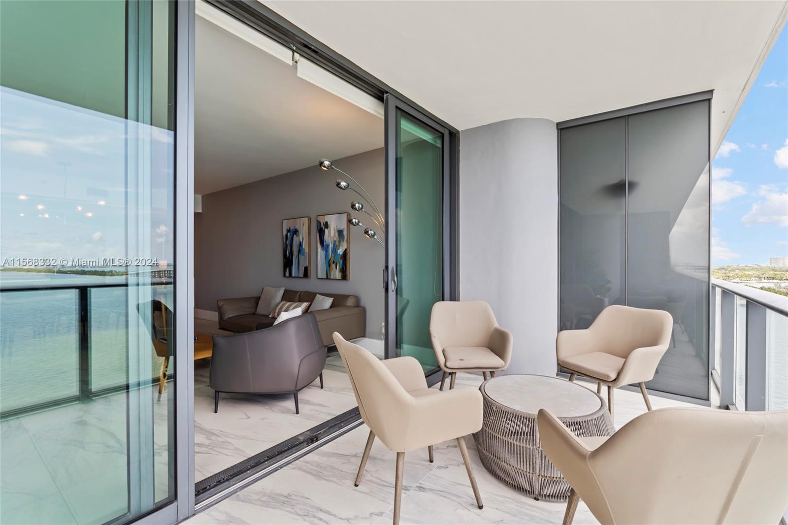 3131 NE 7th Ave # 1004