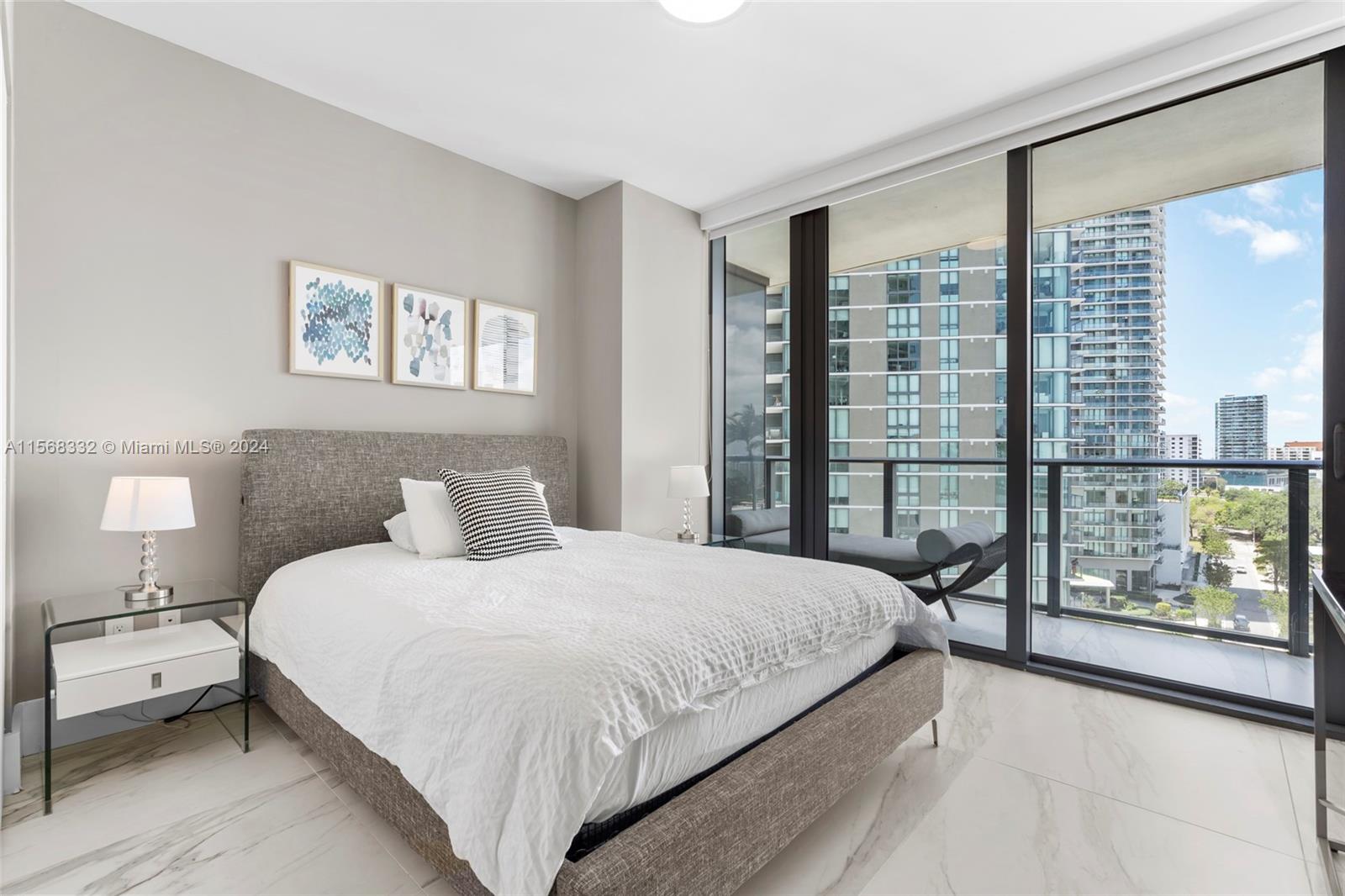 3131 NE 7th Ave # 1004