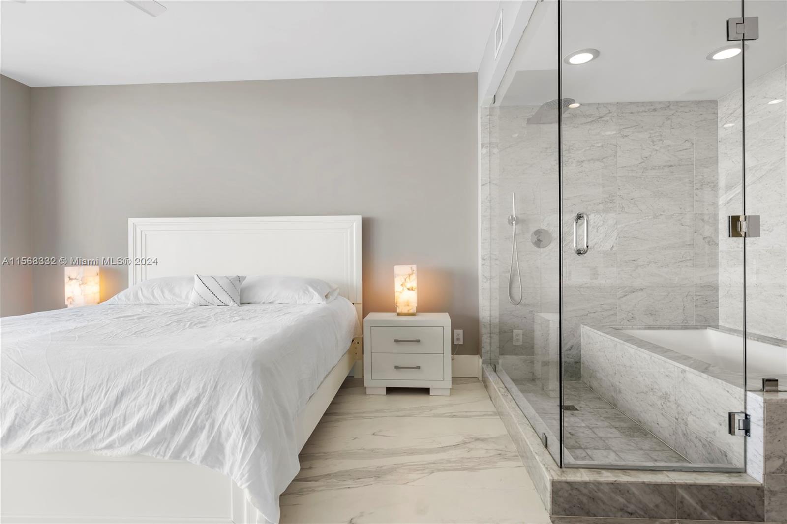 3131 NE 7th Ave # 1004