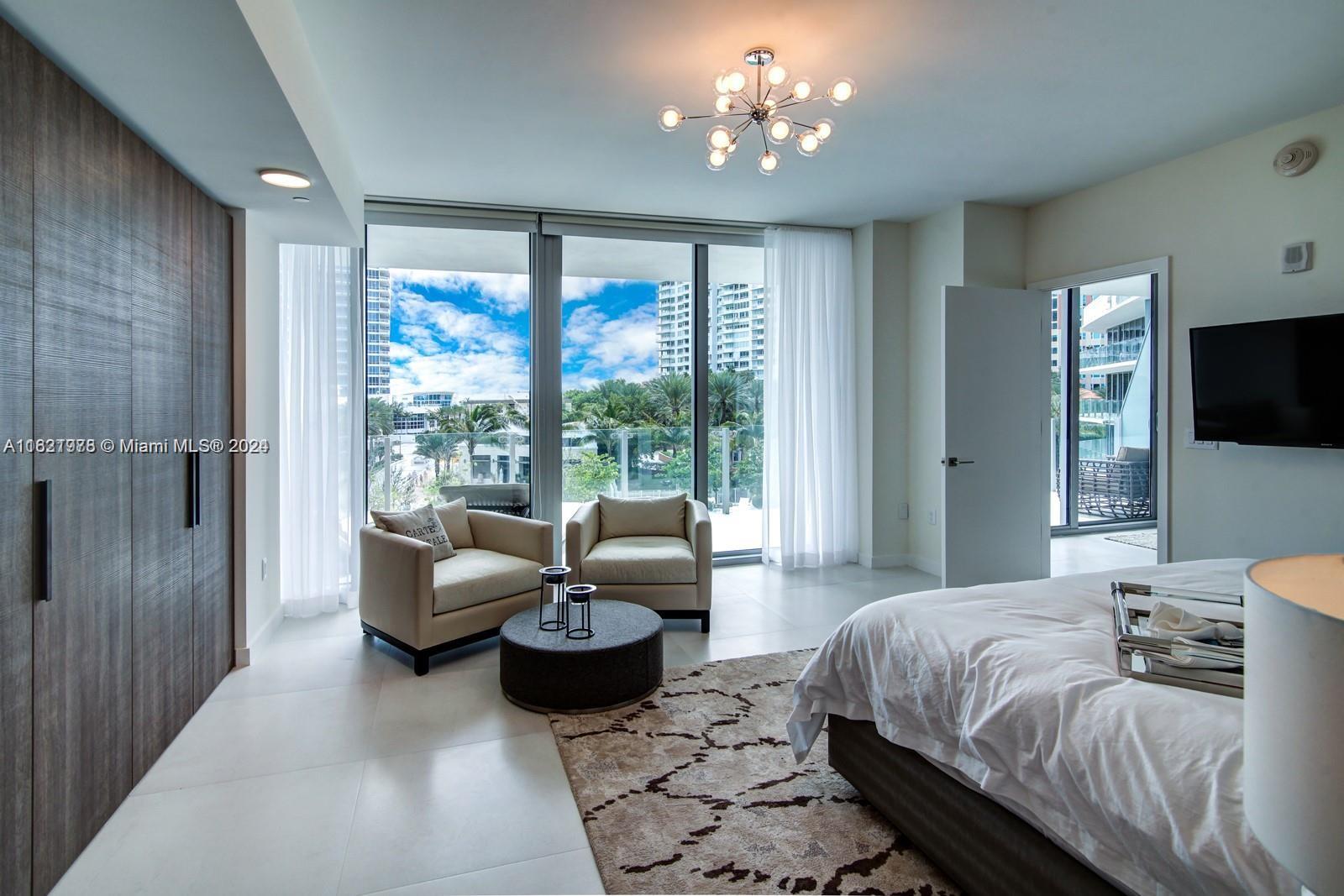 1 Collins Ave # 405