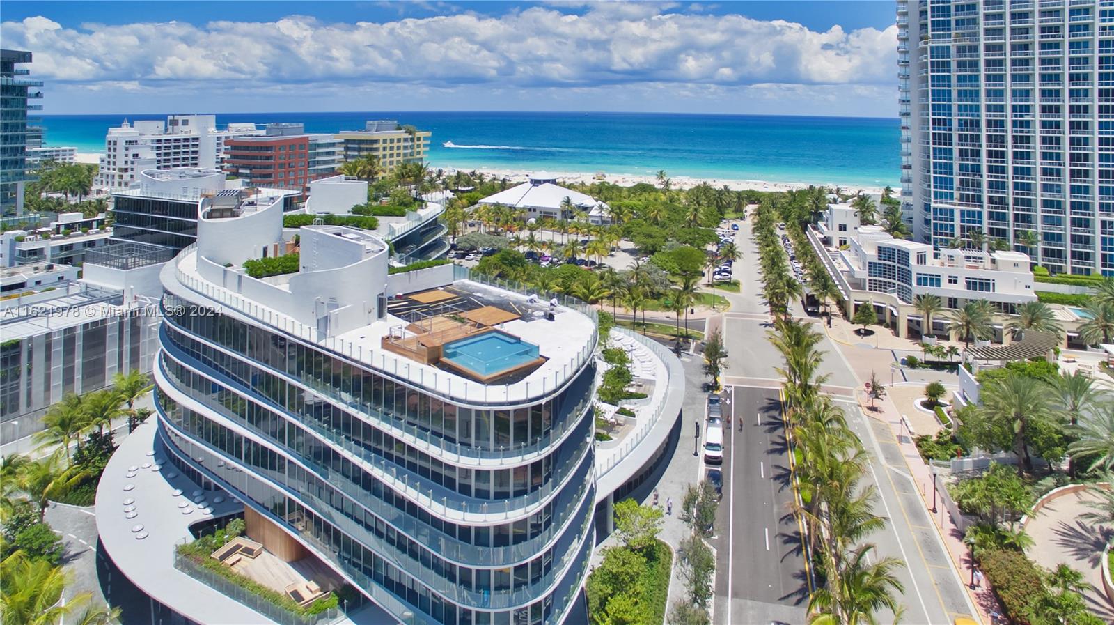 1 Collins Ave # 405