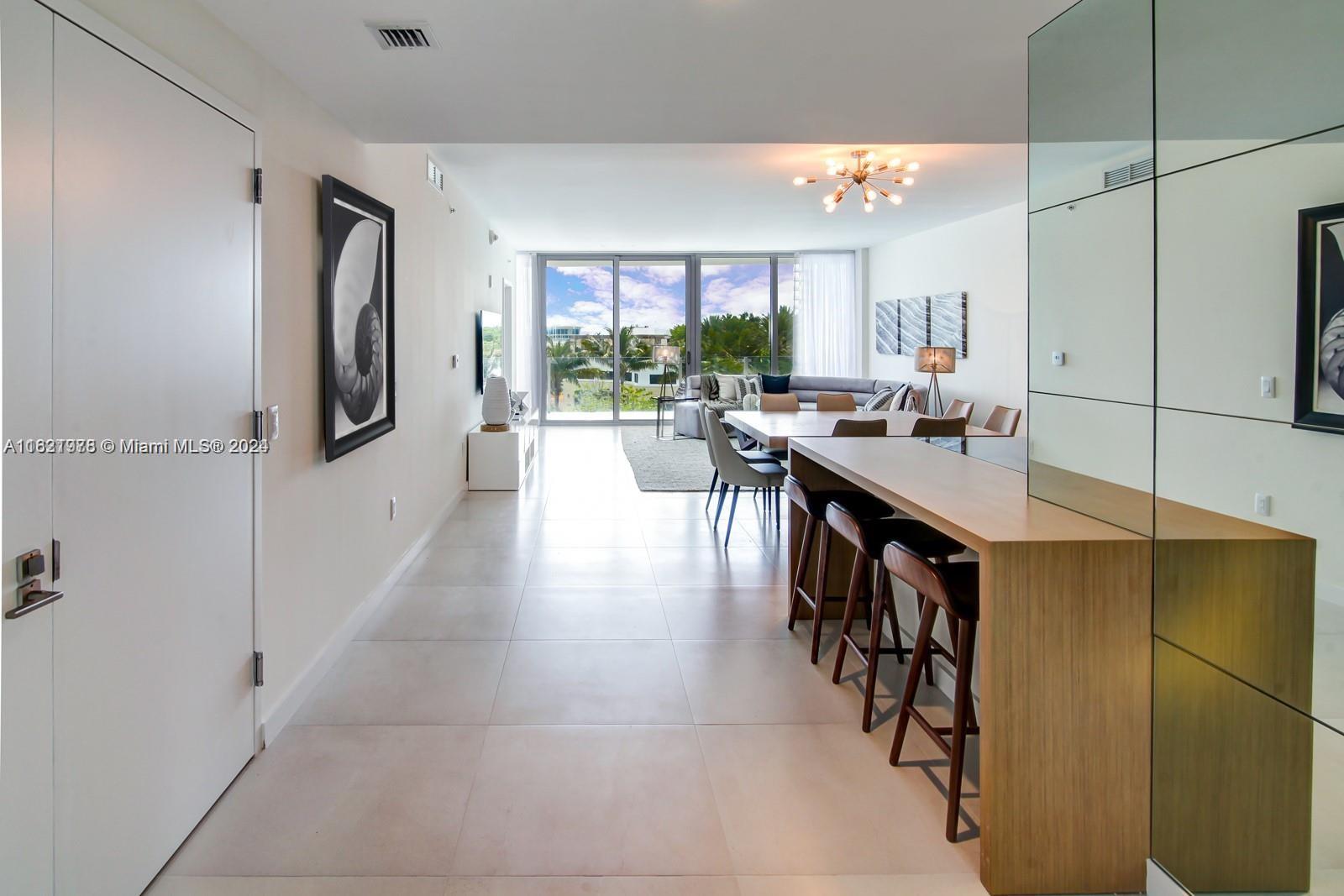 1 Collins Ave # 405