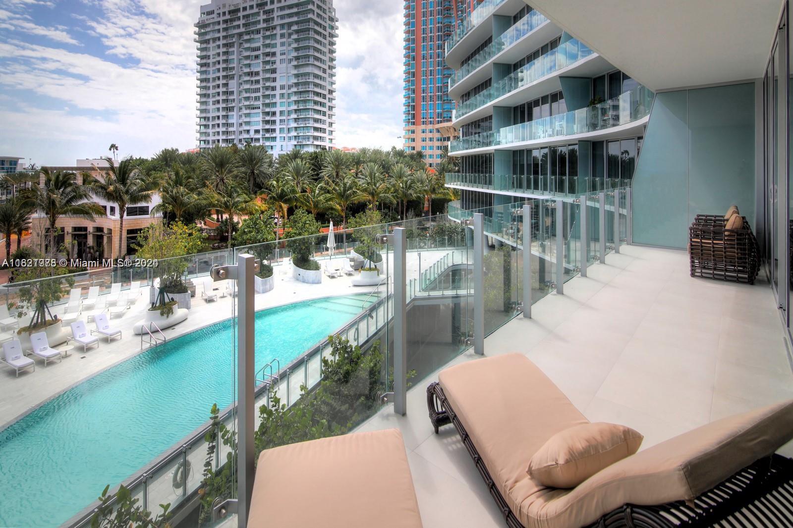 1 Collins Ave # 405