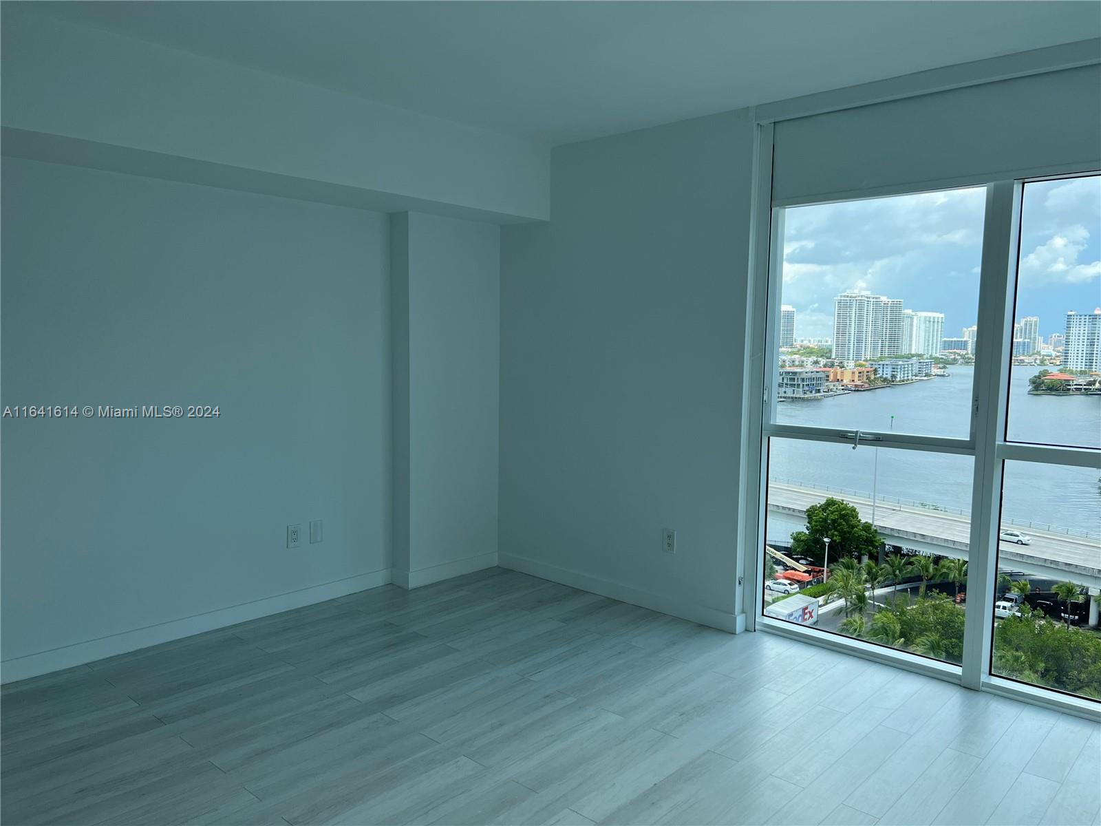 400 Sunny Isles Blvd # 1105