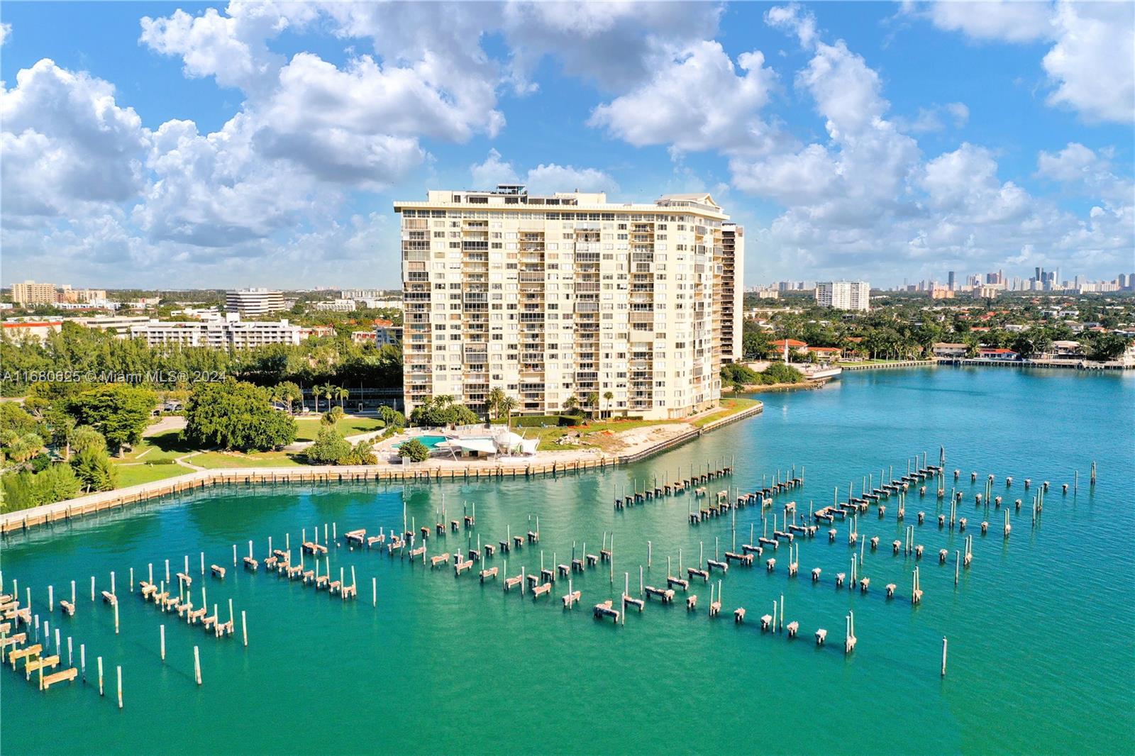 11111 Biscayne Blvd # 14H