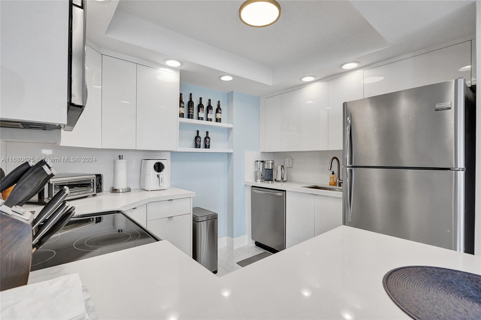 11111 Biscayne Blvd # 14H